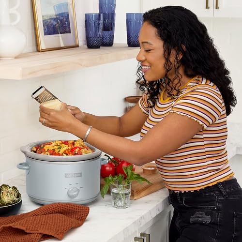 Crock-Pot 4.5 Quart Manual Slow Cooker – Macaroon Blue Select C267
